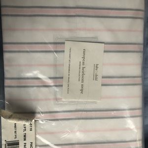 RH Baby & Child girl’s twin bed sheet set